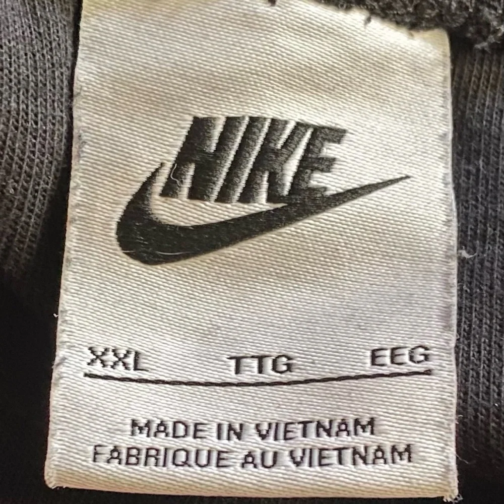 Nike Sportswear Women’s Sz XXL‎ Black Tech Fleece Joggers